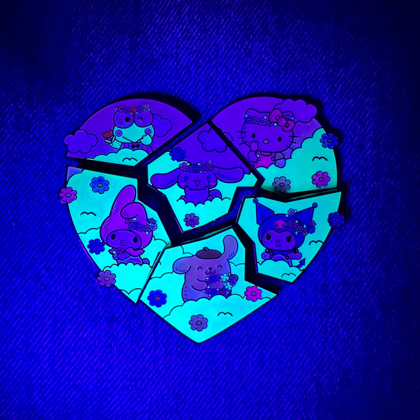 Loungefly Sanrio Hello Kitty & Friends Flower Crown Puzzle Blind Box Pin